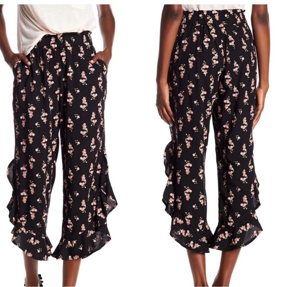 Melrose and Market Floral Black Ruffle Pants Size X-Large - Picture 1 of 14